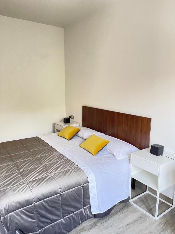 Smart Gold Apartment Luxury Central Bergamo Ngoại thất bức ảnh