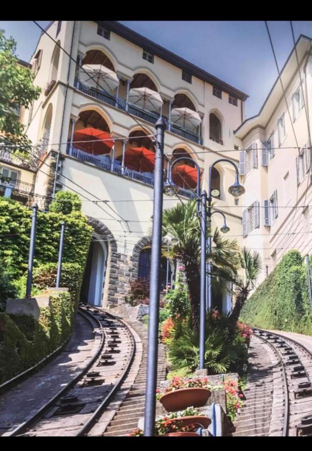 Smart Gold Apartment Luxury Central Bergamo Ngoại thất bức ảnh