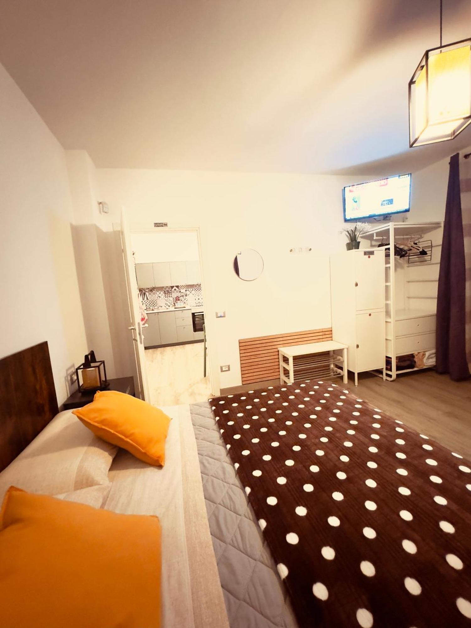 Smart Gold Apartment Luxury Central Bergamo Ngoại thất bức ảnh